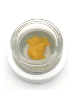 Pineapple Express is a well-known Sativa-dominant hybrid that combines the best of both worlds: uplifting, energizing effects with a delicious tropical flavour. The sweet, fruity pineapple notes mix beautifully with tangy citrus and earthy undertones, creating a flavour profile that is as refreshing as it is enjoyable. Whether you're working, socializing, or tapping into your creative side, Pineapple Express helps you stay focused, motivated, and positive throughout the day.