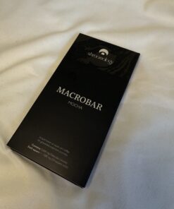 Where earth meets sky, the Mocha Macrobar brings bold, roasted coffee together with velvety cacao and 5,000mg of Psilocybe cubensis. The result is a rich energizing bar that supports presence, creativity, and deepened awareness. With 24 evenly dosed squares (~208 mg each), it offers flexibility for microdosing, deeper journeys, or mindful ritual. This isn’t just chocolate. Its a tool for tuning in a moment of intentional indulgence for those seeking more clarity, flow or connections.
