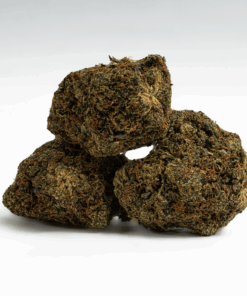 Moonwalker has a smooth pine and kush smell with a hint of pepper and a potent exhale with a caramel pine taste that sweetens as you smoke. With an impressively high 25-28% average THC level